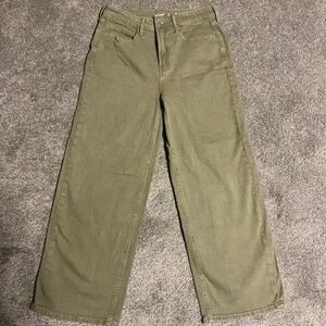 Old Navy Extra High-Rise/Wide Leg Jeans-Women's 8 Petite